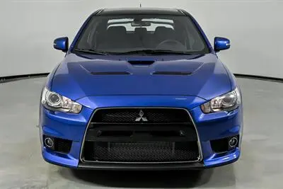 2015 Mitsubishi Lancer Evolution FE photo 4