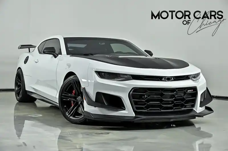 2020 Chevrolet Camaro ZL1 Coupe's photo