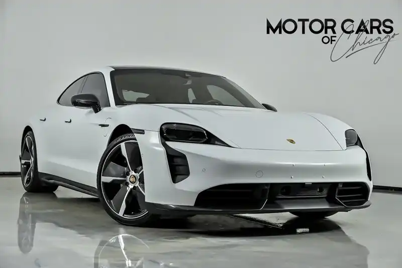 2020 Porsche Taycan Turbo S's photo
