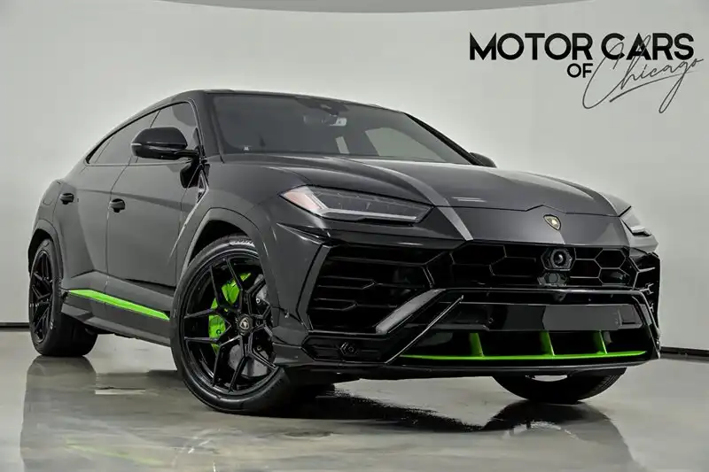 2020 Lamborghini Urus 4.0 V8's photo