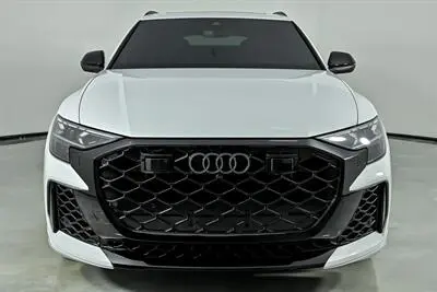 2026 Audi RS Q8 Base photo 5
