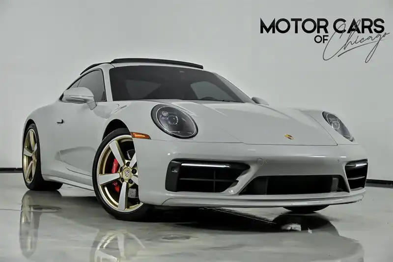 2020 Porsche 911 Carrera S Coupe's photo
