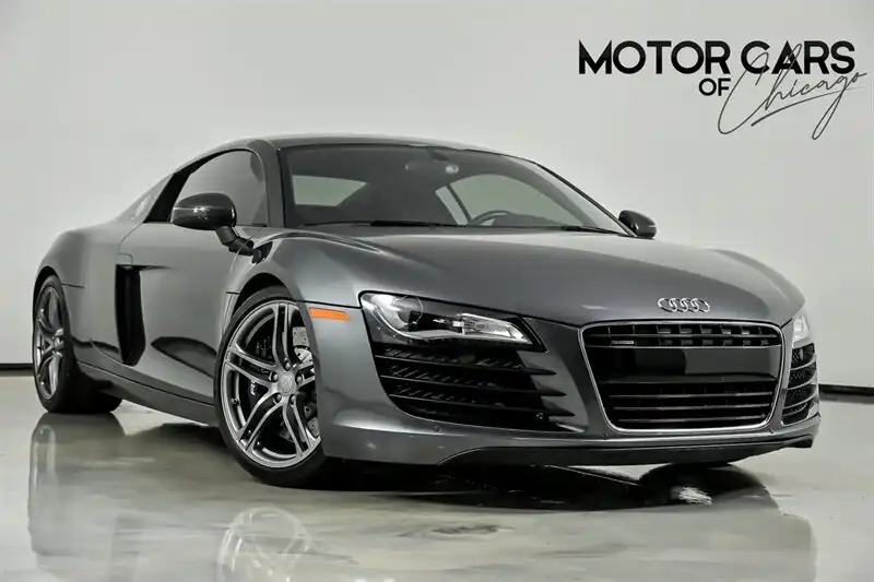 2011 Audi R8 4.2 quattro R tronic's photo