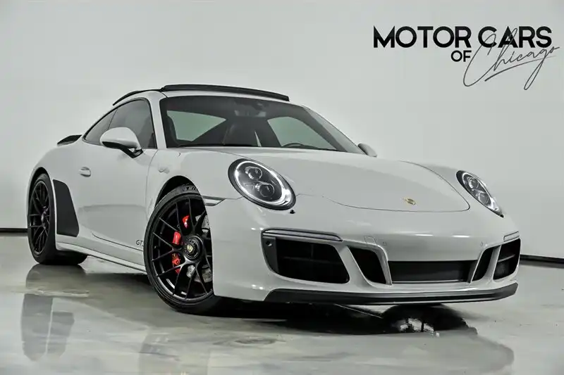 2018 Porsche 911 Carrera 4 GTS Coupe's photo