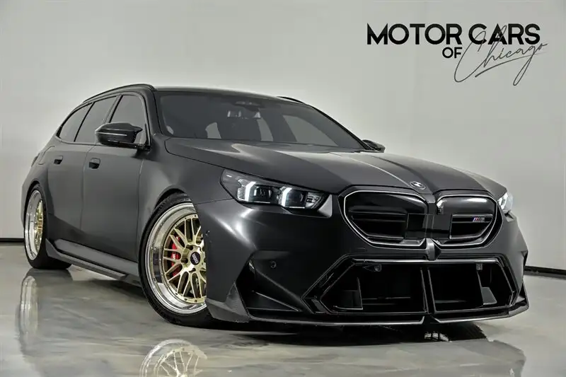 2025 BMW M5 M5 Touring's photo