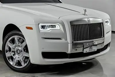 2015 Rolls-Royce Ghost Ghost photo 2