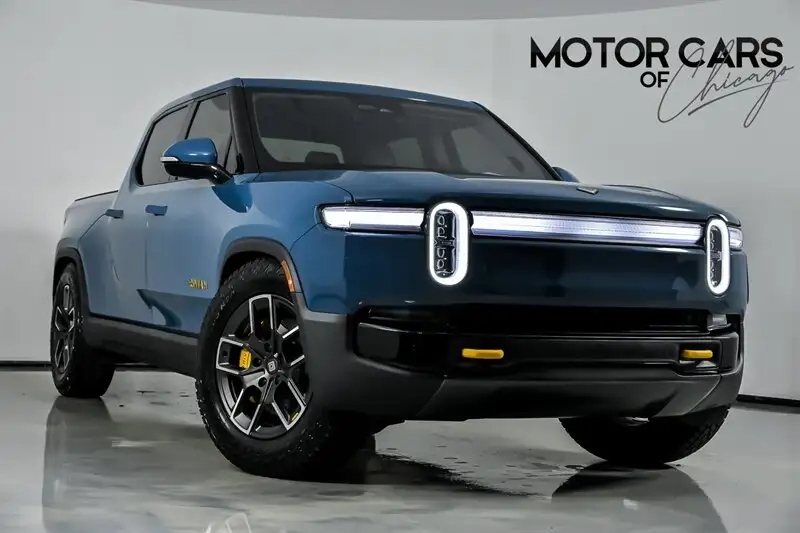2025 Rivian R1T Ascend Tri Max's photo