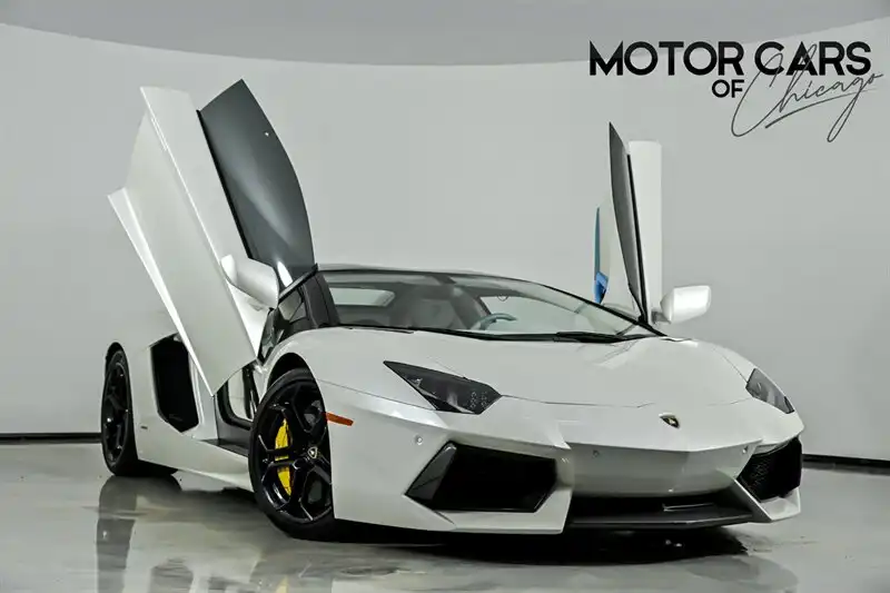 2014 Lamborghini Aventador LP 700-4 Roadster's photo