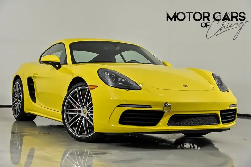2021 Porsche 718 Cayman S's photo
