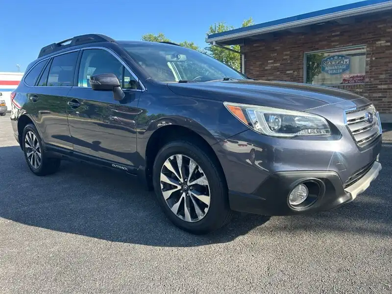 2015 Subaru Outback 2.5i Limited CVT PZEV's photo