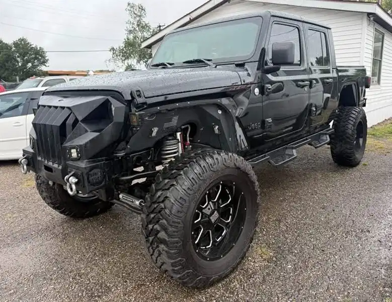 2021 Jeep Gladiator Sport's photo