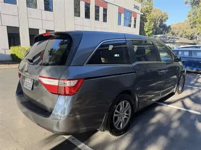 2013 Honda Odyssey EX photo 5