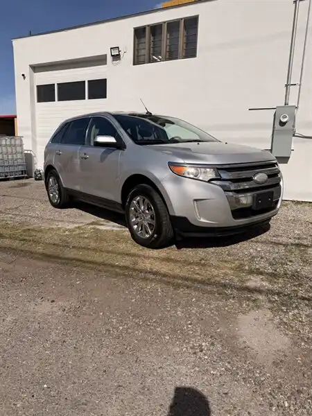 2013 Ford Edge Limited's photo