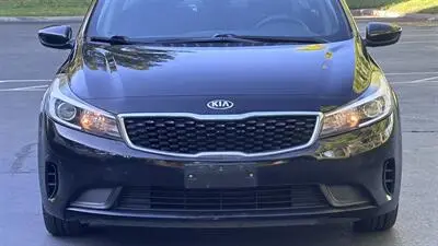2018 Kia Forte LX photo 3