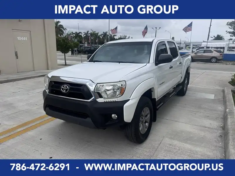 2015 Toyota Tacoma PreRunner Double Cab V6 AT's photo