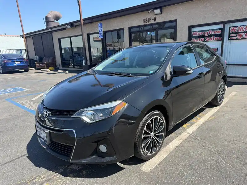 2016 Toyota Corolla S Plus AT's photo