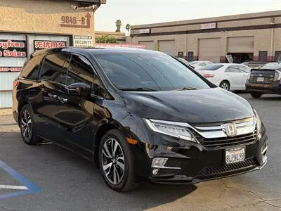 2019 Honda Odyssey Elite photo 3