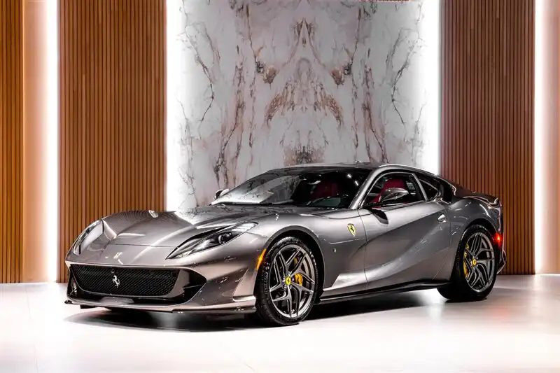 2019 Ferrari 812 Base's photo