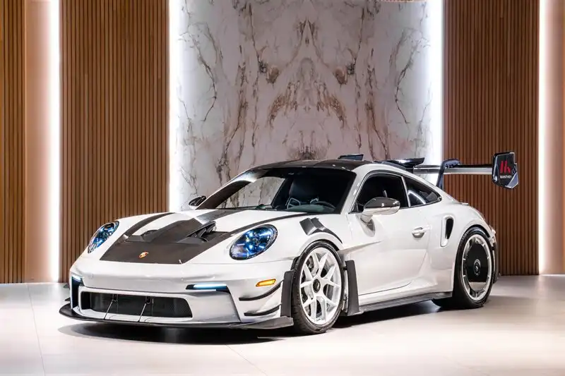 2025 Porsche 911 GT3 RS's photo