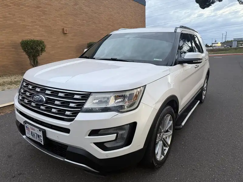 2016 Ford Explorer Limited 4WD's photo