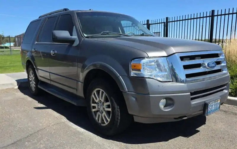 2012 Ford Expedition XLT 4WD's photo