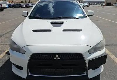 2011 Mitsubishi Lancer Evolution MR photo 4