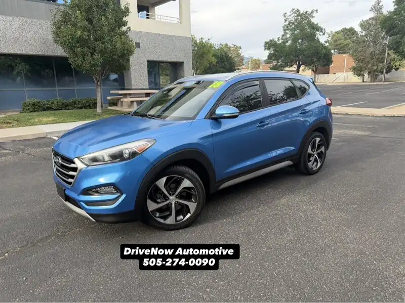 2018 Hyundai Tucson Sport FWD's photo