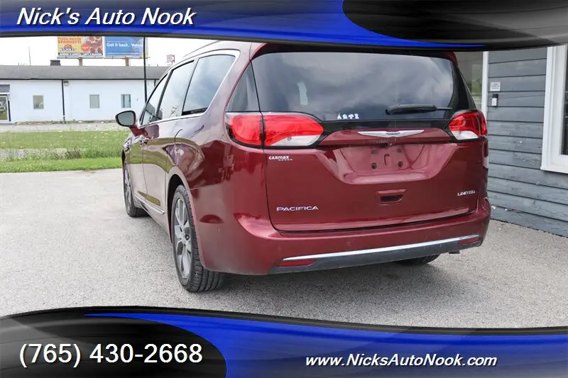 2018 Chrysler Pacifica Limited photo 4