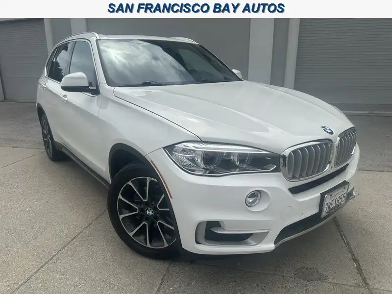 2017 BMW X5 xDrive35i's photo