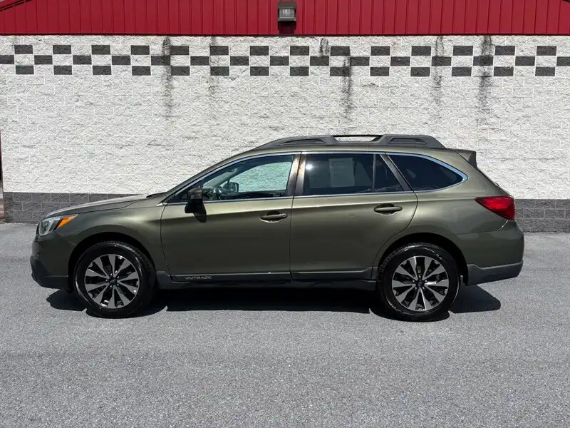 2017 Subaru Outback 2.5i Limited's photo