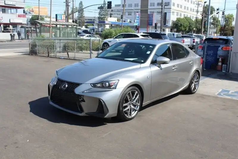 2017 Lexus IS 350 200t's photo