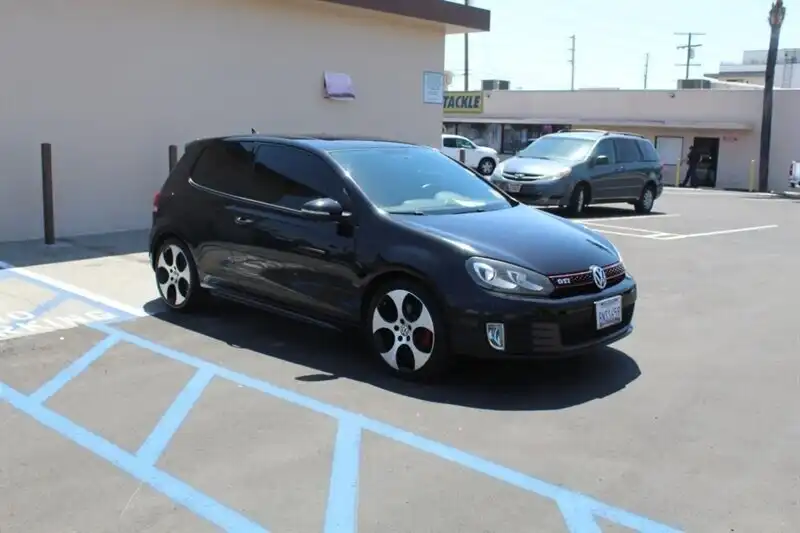 2011 Volkswagen Golf GTI Autobahn DSG's photo