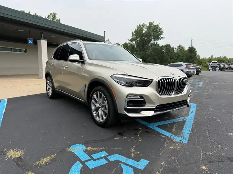 2019 BMW X5 xDrive40i's photo
