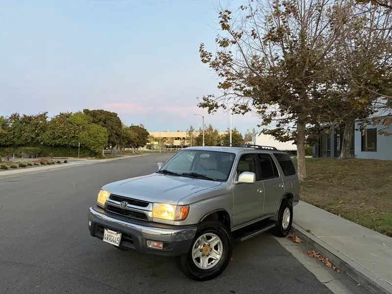 2002 Toyota 4Runner SR5's photo