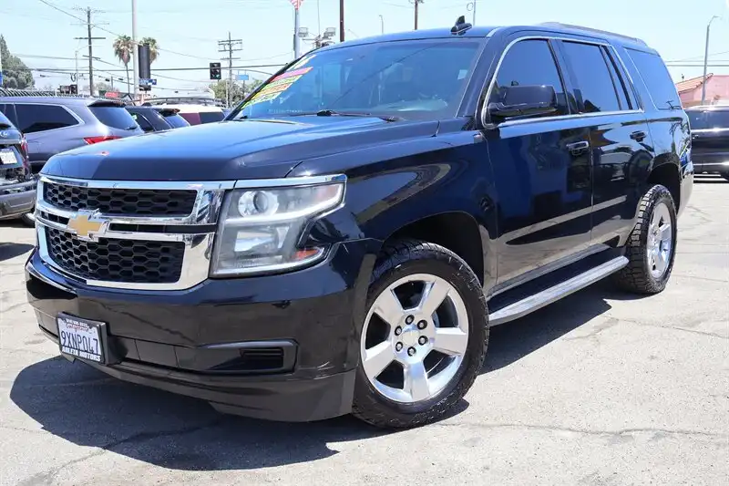 2017 Chevrolet Tahoe 2WD LT's photo