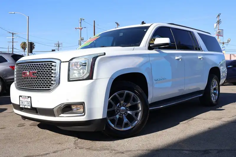 2015 GMC Yukon 2WD SLT's photo