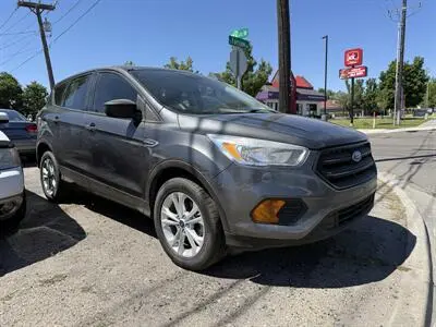 2017 Ford Escape S photo 2