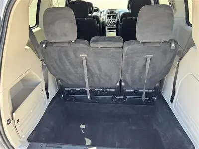 2012 Dodge Grand Caravan SE photo 3