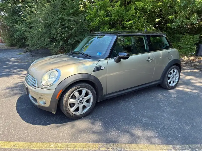2007 MINI Cooper Base photo 1