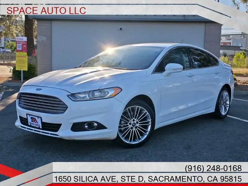 2013 Ford Fusion SE I4 FWD's photo