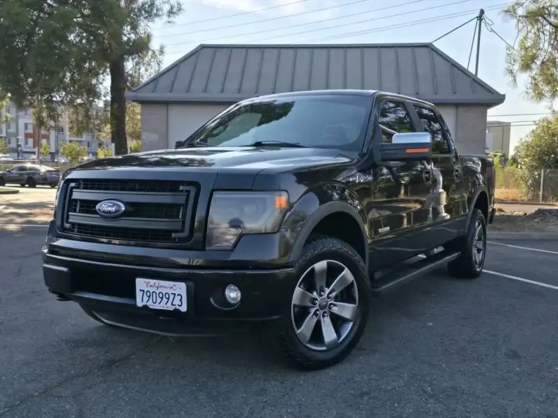 2013 Ford F-150 FX4 4WD SuperCrew 145 in's photo