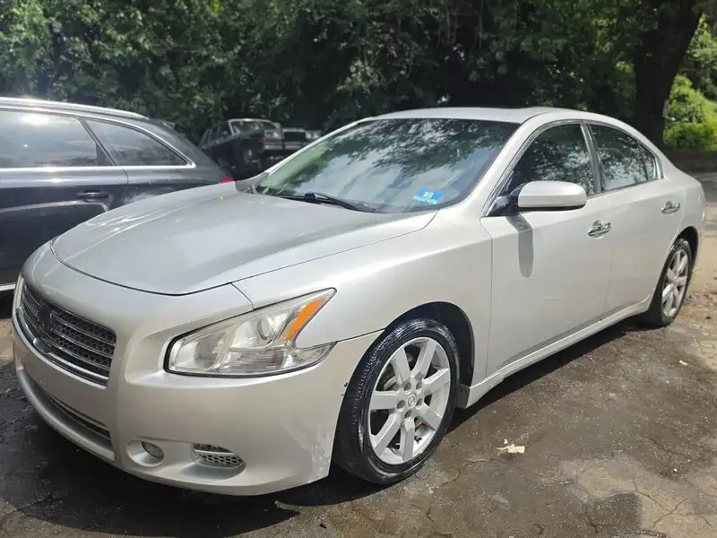 2011 Nissan Maxima 3.5 S's photo