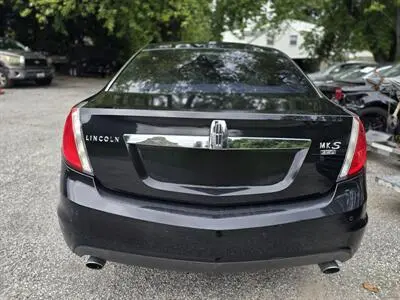 2012 Lincoln MKS AWD photo 5