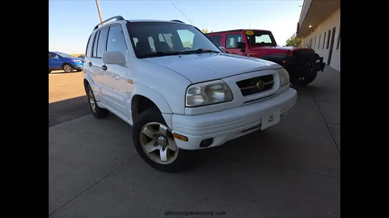 2000 Suzuki Grand Vitara JLX 4WD 4AT's photo
