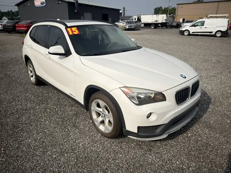 2015 BMW X1 sDrive28i's photo