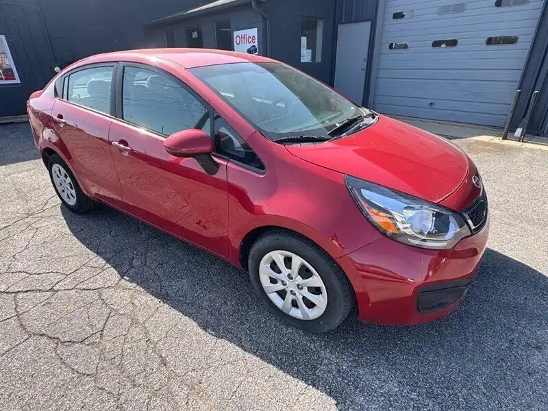 2014 Kia Rio LX AT's photo