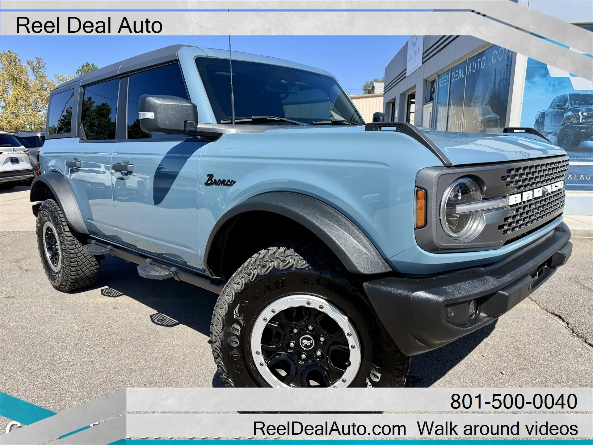 2023 Ford Bronco Outer Banks 4WD photo 1