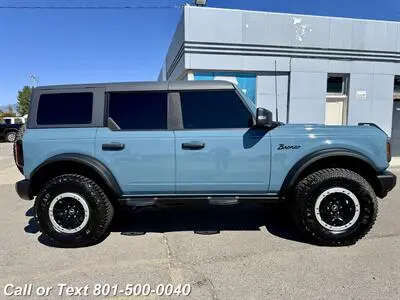 2023 Ford Bronco Outer Banks 4WD photo 3
