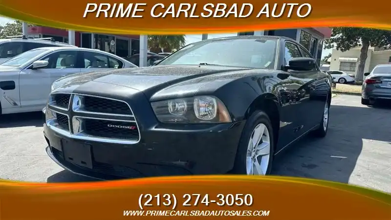 2013 Dodge Charger SE's photo