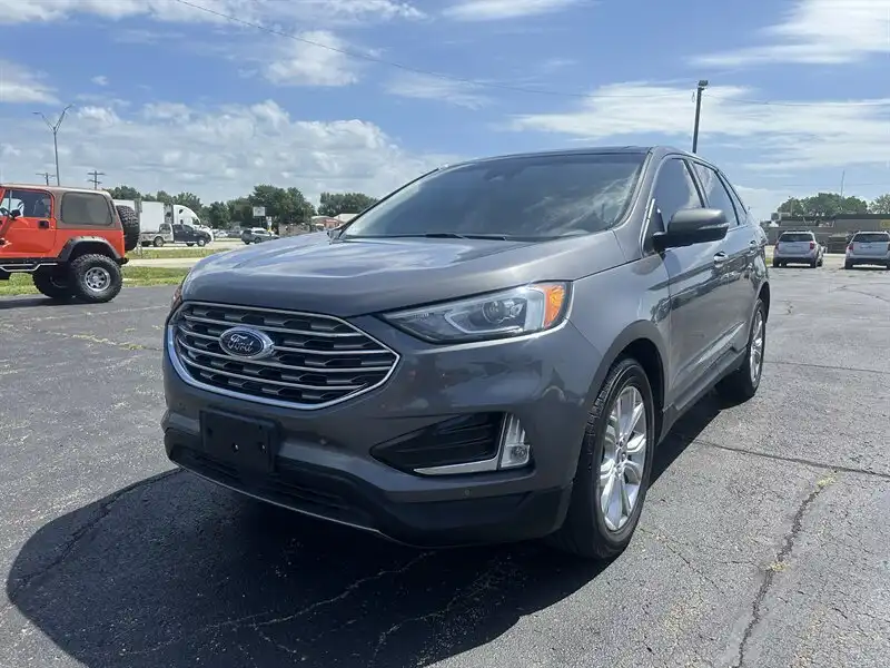 2021 Ford Edge Titanium AWD's photo